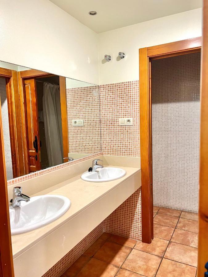 Apartamentos Cuirgu フェレチョサ エクステリア 写真