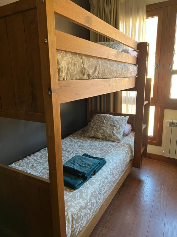 Apartamentos Cuirgu フェレチョサ エクステリア 写真